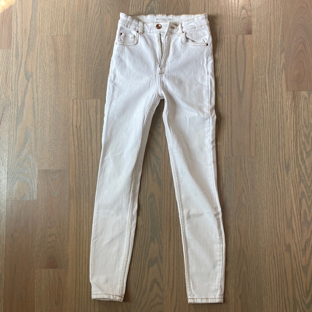 White Zara skinny jeans